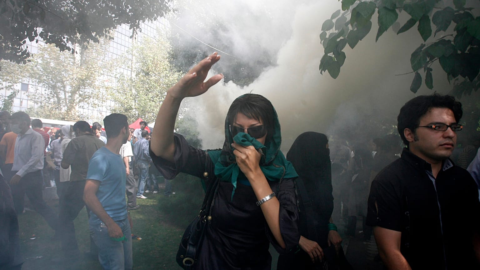 18 سبتمبر 2009 – إيرانية للمعارضة تشارك في احتجاج بطهران