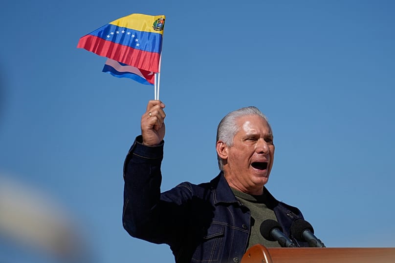 Miguel Diaz-Canel na wiecu solidarności z Wenezuelą