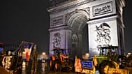 Manifestación de agricultores bajo el Arco del Triunfo en París el jueves 8 de enero de 2026.