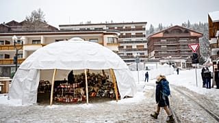 Il memoriale delle vittime dell'incendio di Crans-Montana