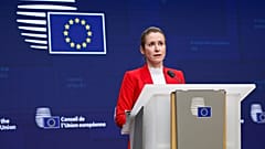 Kaja Kallas denunciou a resposta "desproporcionada" aos protestos no Irão.