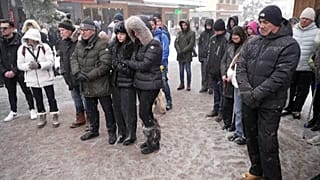Minute de silence en Suisse pour les victimes de l'incendie de Crans-Montana
