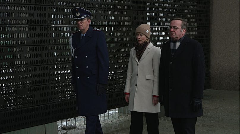 Pistorius und Kallas bei der Kranzniederlegung in Berlin, 13.01.2026