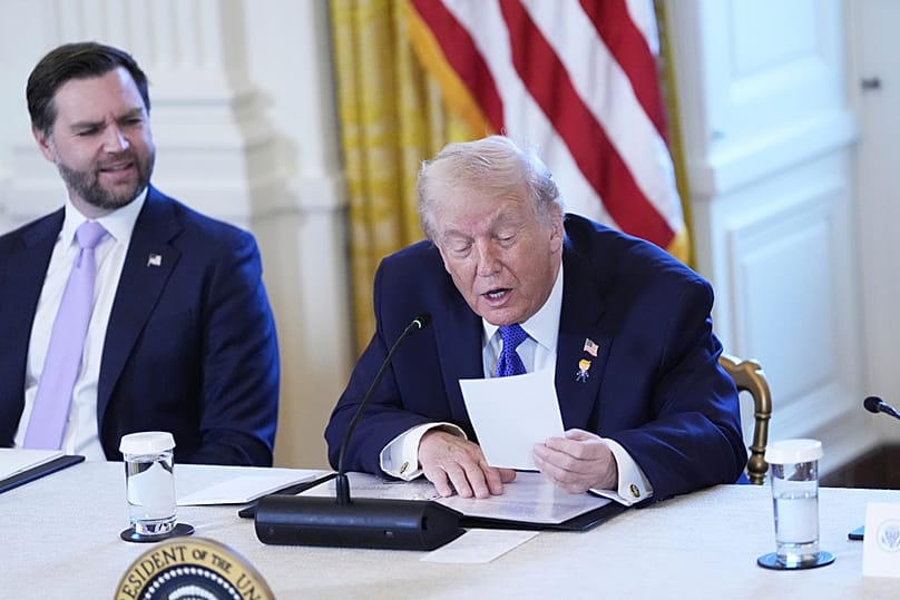 الرئيس الأمريكي دونالد ترامب خلال اجتماع في البيت الأبيض، بتاريخ 9 يناير 2026.