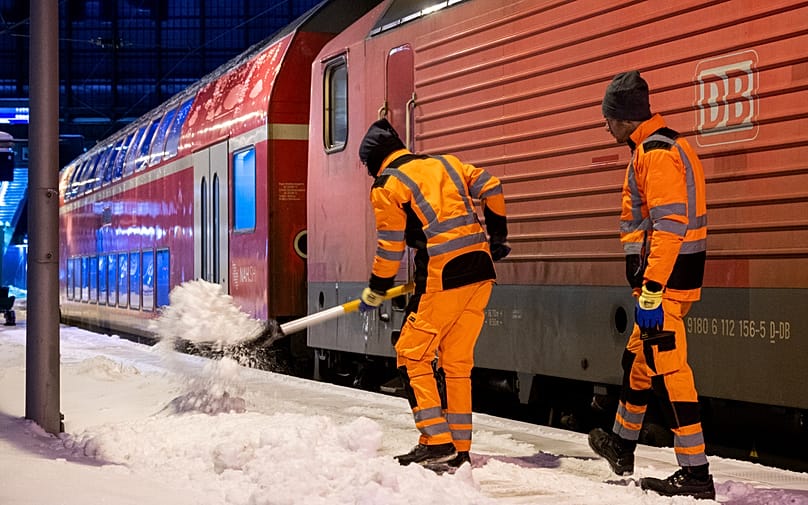 Räumarbeiten in Hamburg - am Samstag ging vielerorts gar nichts mehr
