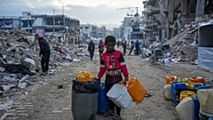 طفل فلسطيني في جباليا، قطاع غزة، الأربعاء 5 فبراير 2025.