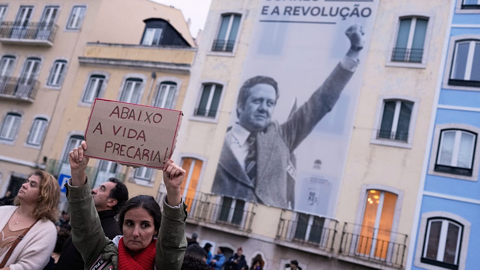 ARQUIVO. Trabalhadores de todo o país protestam contra novo pacote de medidas laborais
