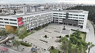 Antalya Büyükşehir Belediyesi binası