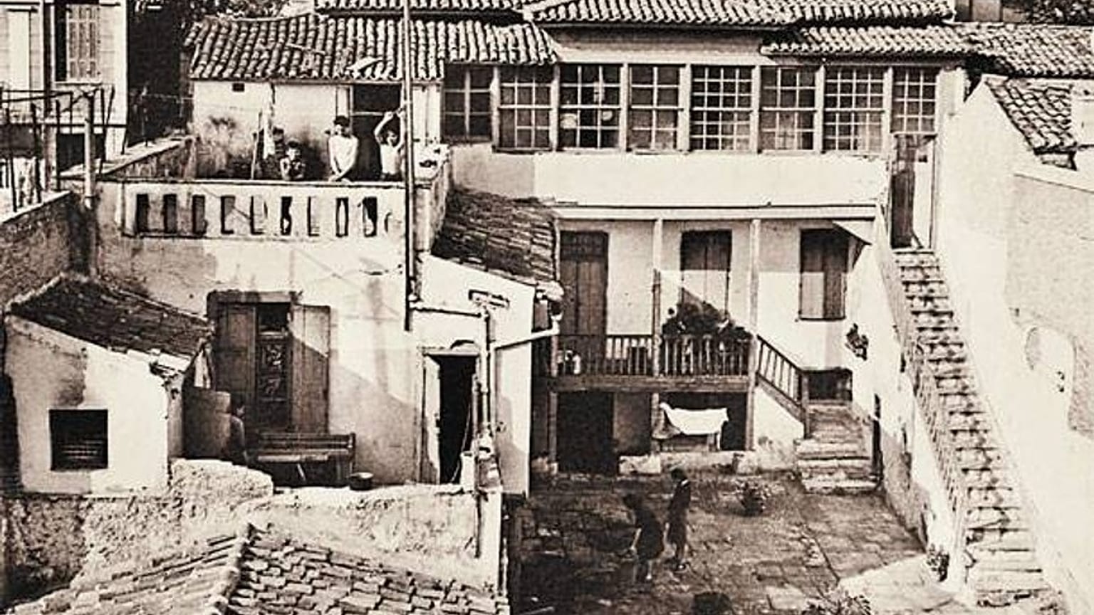 «Οικία Κοκοβίκου»: Η εικόνα της αθηναϊκής οικίας τη δεκαετία του 1950