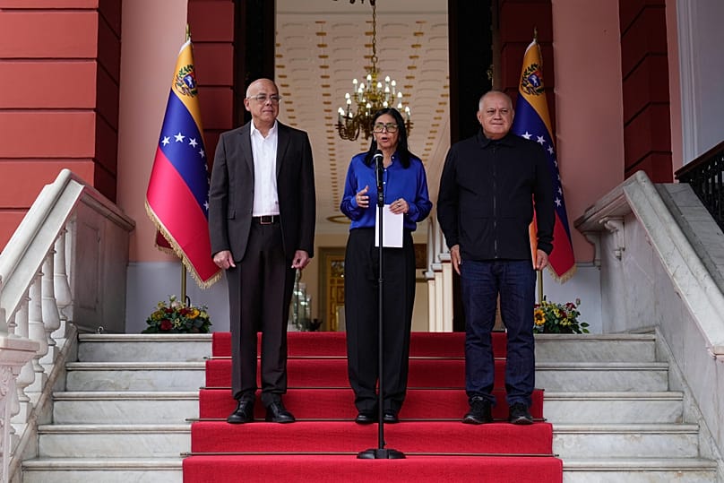 Il presidente ad interim del Venezuela Delcy Rodríguez rilascia una dichiarazione al palazzo presidenziale di Miraflores a Caracas, 14 gennaio 2026.