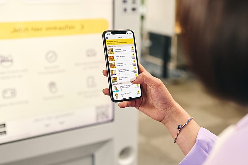 Über die App können Mitarbeiter ihr Essen vorab auswählen und am Arbeitsplatz abholen. Das spart vor allem Zeit.