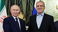 The presidents of Iran and Russia during a meeting at the Kremlin, 17 January 2025.