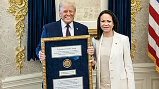 Trump riceva la medaglia del Nobel da Maria Corina Machado alla Casa Bianca (15 gennaio 2026)