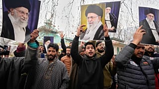 Manifestação no Irão contra Khamenei, imagem de arquivo.