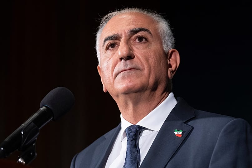 Az egyetlen ember, aki lehetséges alternatívája lehetne a jelenlegi iráni vezetésnek Reza Pahlavi iráni koronaherceg.