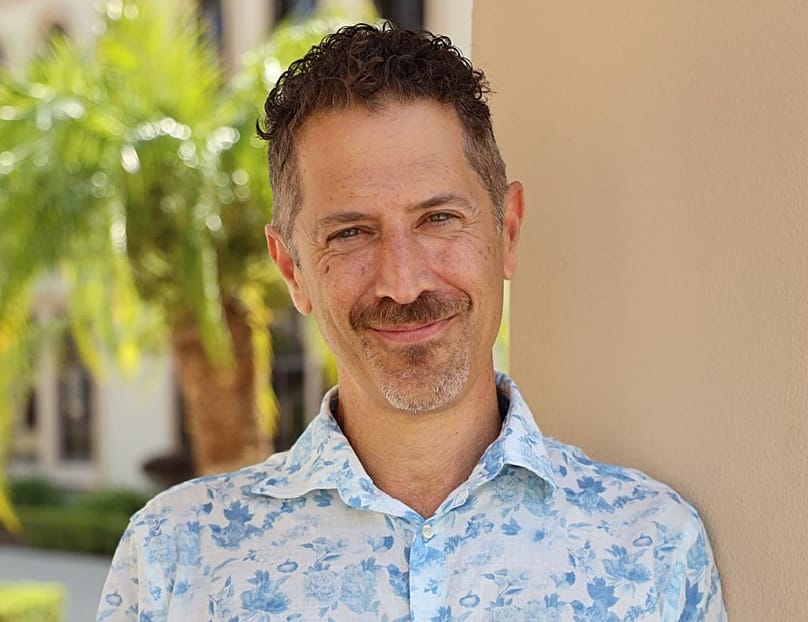 A Közel-Kelet kutatói, köztük al-Marashi is szkeptikus egy esetleges demokratikus átmenet lehetőségével kapcsolatban