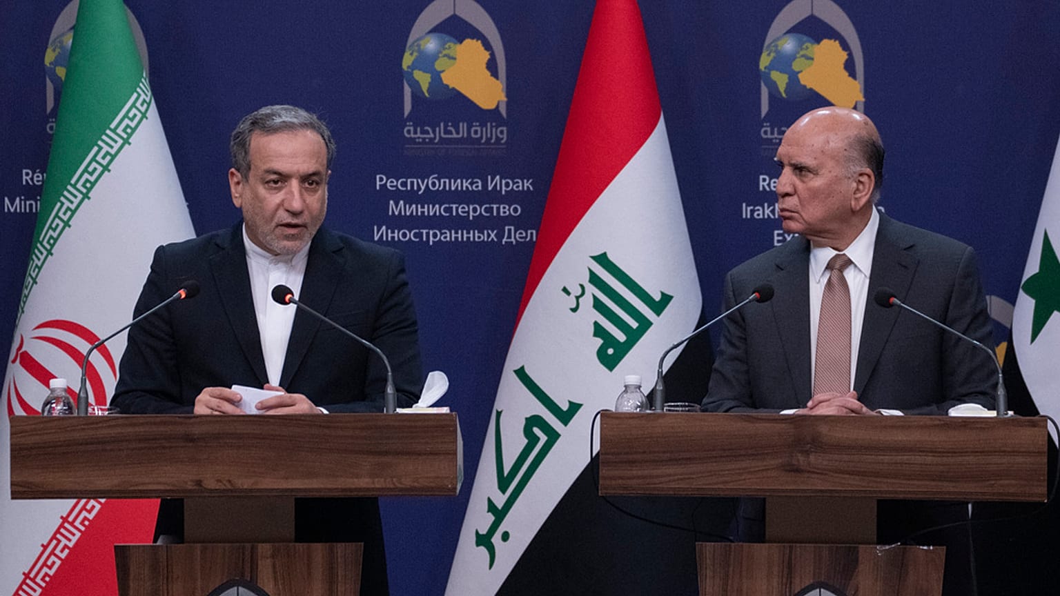 وزراء خارجية العراق وإيران وسوريا يعقدون مؤتمرًا صحفيًا في بغداد، 6 ديسمبر 2024.