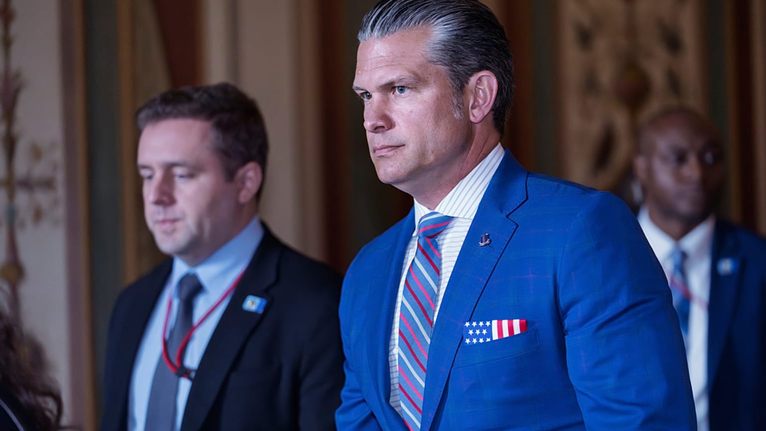 وصل وزير الدفاع بيت هيجسِث إلى جلسة إحاطة سرية مع أعضاء مجلس الشيوخ حول الوضع في فنزويلا، في الكابيتول بواشنطن، يوم الأربعاء 7 يناير 2026.