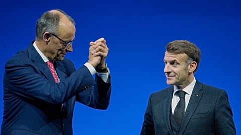 Kommissionspräsidentin von der Leyen spricht auf dem Davoser Forum mit dem US-Präsidenten 