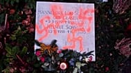 Helmut Schmidts Grab mit Hakenkreuzen beschmiert - Staatsschutz ermittelt