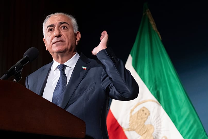 Iranian opposition leader Reza Pahlavi speaks during a news conference in Washington, 16 January, 2026