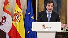 Mañueco firma el decreto para la disolución de las Cortes de Castilla y León y la convocatoria de elecciones autonómicas.