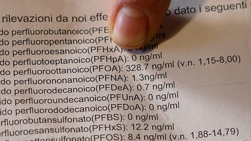 Στην περιοχή, τα επίπεδα PFOA στο αίμα πολλών παιδιών ήταν πολύ πάνω από το όριο αναφοράς.