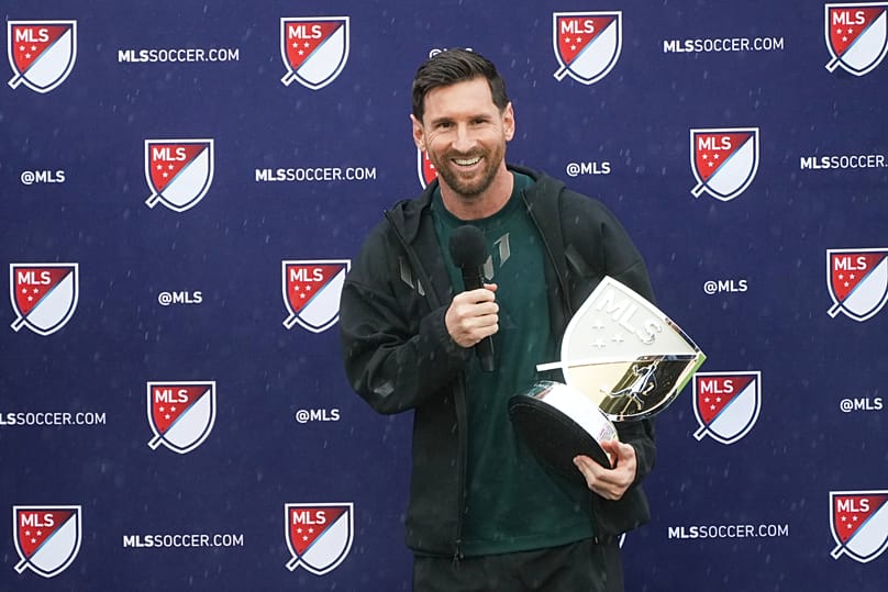 Inter Miami forward Lionel Messi speaks after receiving the MLS MVP Award in Fort Lauderdale, 9 December, 2025