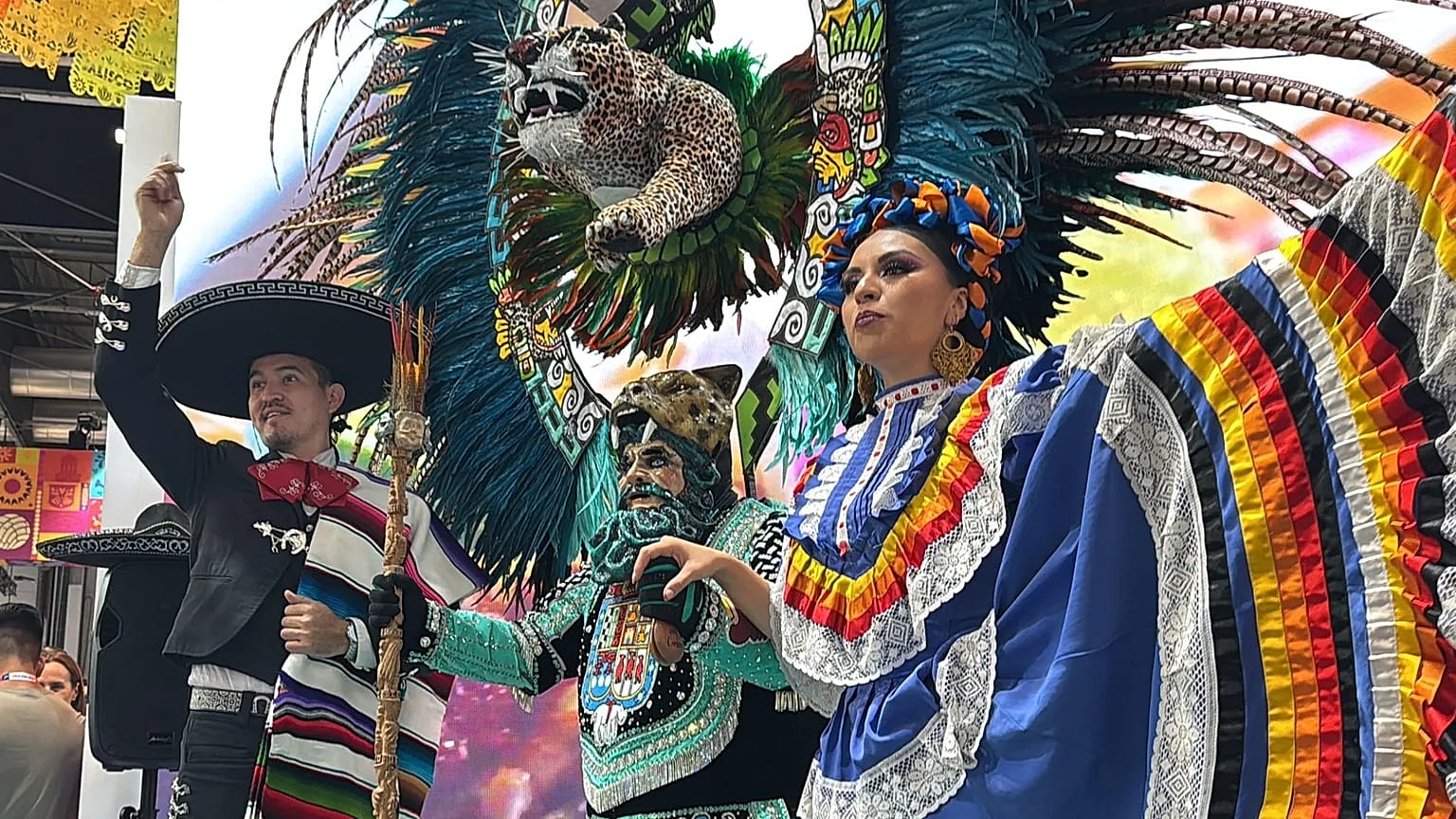 Representantes del stand de México en Fitur 2026.
