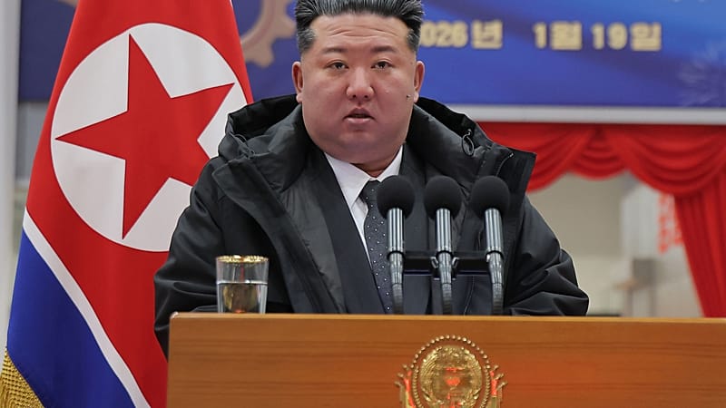 كيم جونغ أون يقيل مسؤولا رفيعًا ويصفه بـ"التيس المربوط بعربة" 