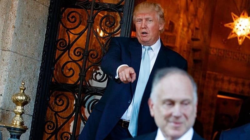 رجل الظلّ رونالد لودر.. رئيس المؤتمر اليهودي العالمي الذي فتح شهية ترامب لغرينلاند ومعادن أوكرانيا 