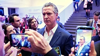  حضر حاكم ولاية كاليفورنيا، جافين نيوسوم، الاجتماع السنوي للمنتدى الاقتصادي العالمي في دافوس، سويسرا، يوم الثلاثاء 20 يناير 2026. 