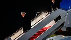 ABD Başkanı Donald Trump, Air Force One uçağından iniyor, Washington, 20 Ocak 2026.