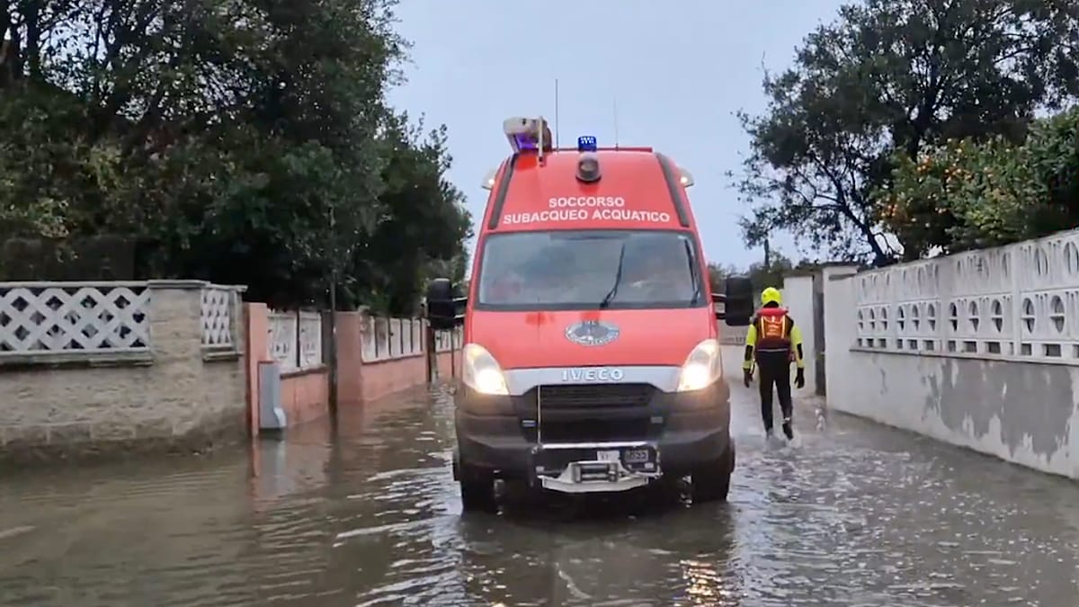 Sturm-Harry-ber-S-ditalien-Alarmstufe-Rot-verl-ngert