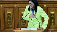 La presidenta interina de Venezuela, Delcy Rodríguez, se dirige a la Asamblea Nacional en Caracas, Venezuela, el jueves 15 de enero de 2026. 