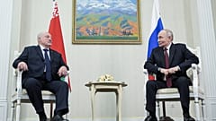 Russland und Weißrussland haben Donald Trumps Einladungen zur Teilnahme am "Friedensrat" erhalten