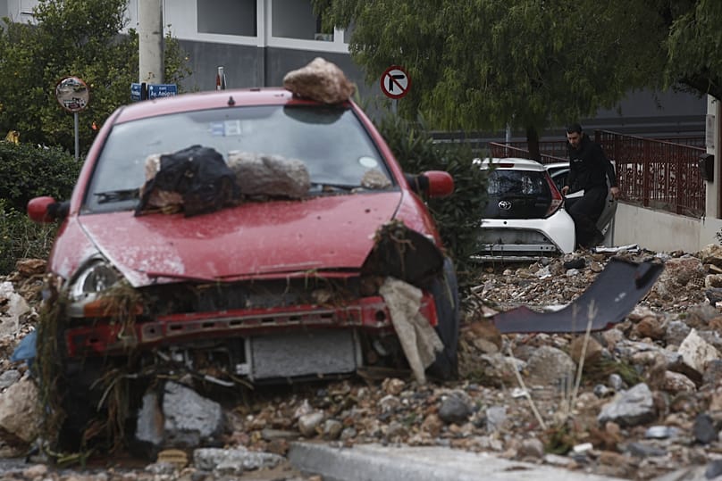 ΜΕΓΑΛΕΣ ΚΑΤΑΣΤΡΟΦΕΣ ΑΠΟ ΤΗΝ ΚΑΚΟΚΑΙΡΙΑ