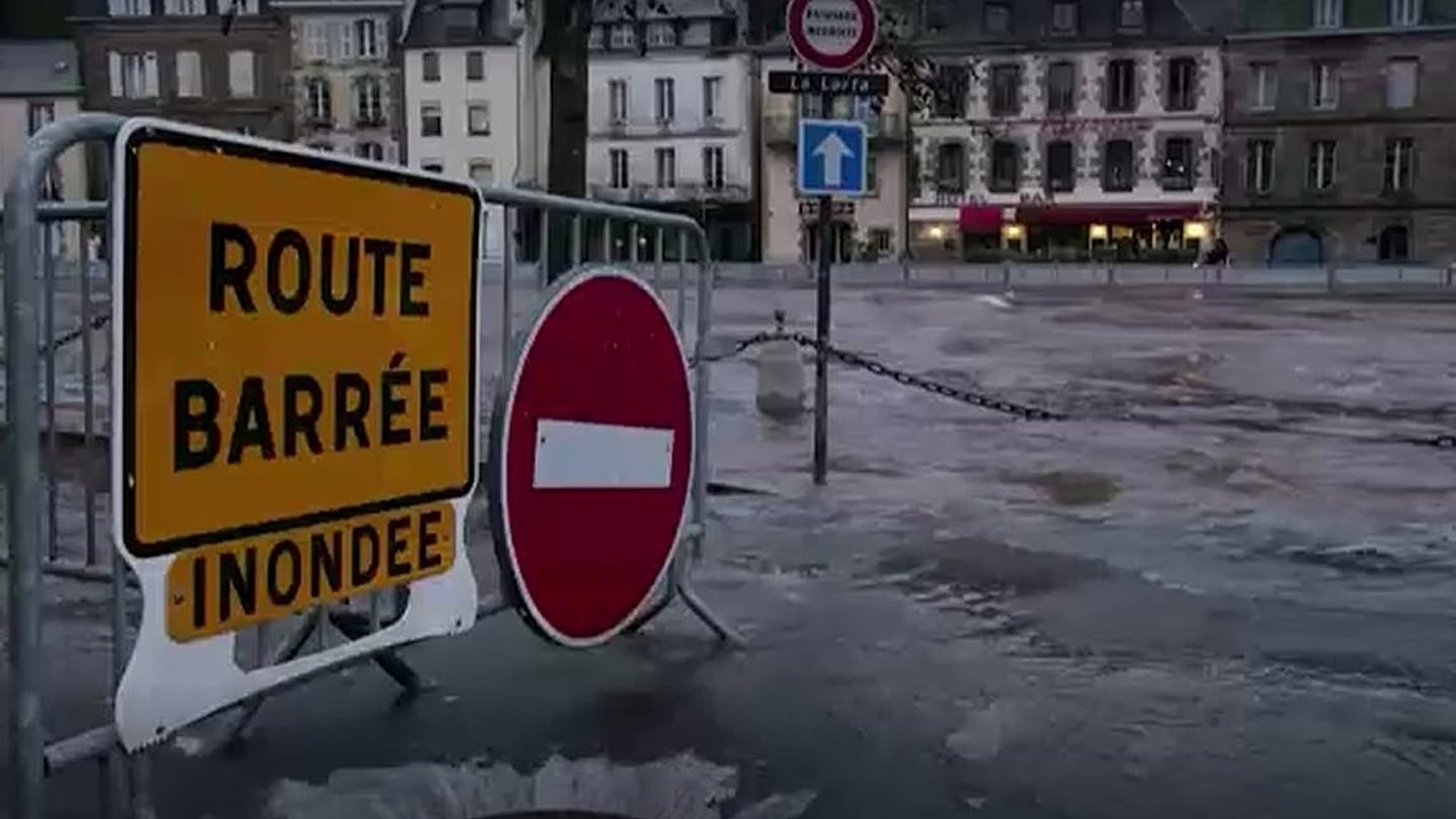 Városok víz alatt: narancssárga árvízvédelmi készültség Bretagne-ban  Kép