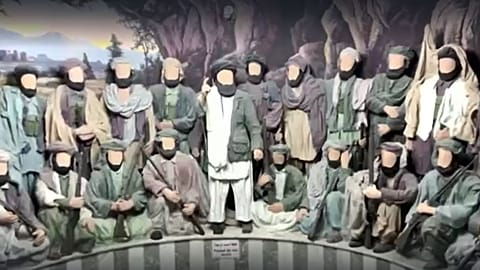 Faces of all mannequins and statues have been removed 