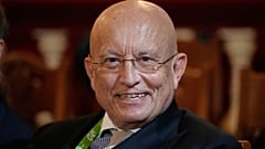 Sergej Karaganow, einer der Top-Berater von Wladimir Putin, gab Tucker Carlson ein Interview. 