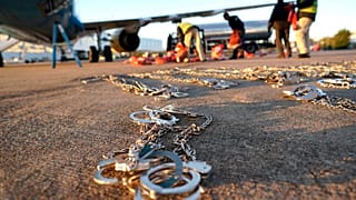 پابند‌های اخراج‌شدگان