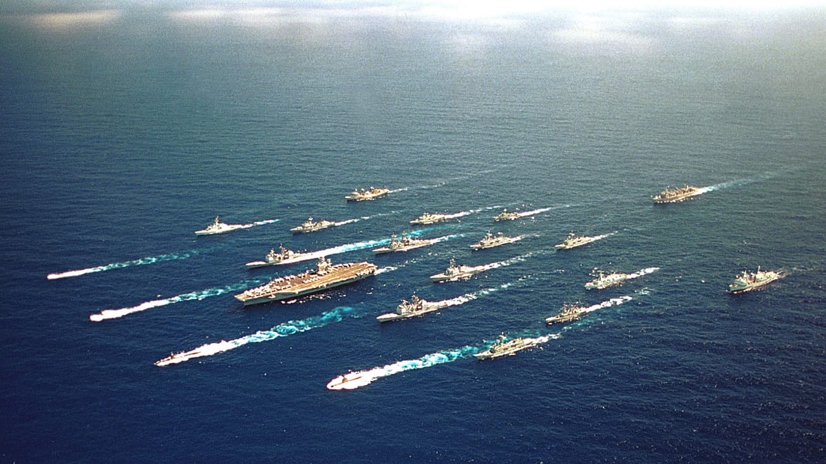 Auf-Kurs-Richtung-Nahost-Das-ist-die-Flotte-mit-der-Trump-dem-Iran-droht