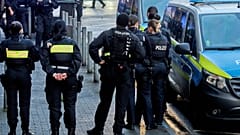 Polizisten 