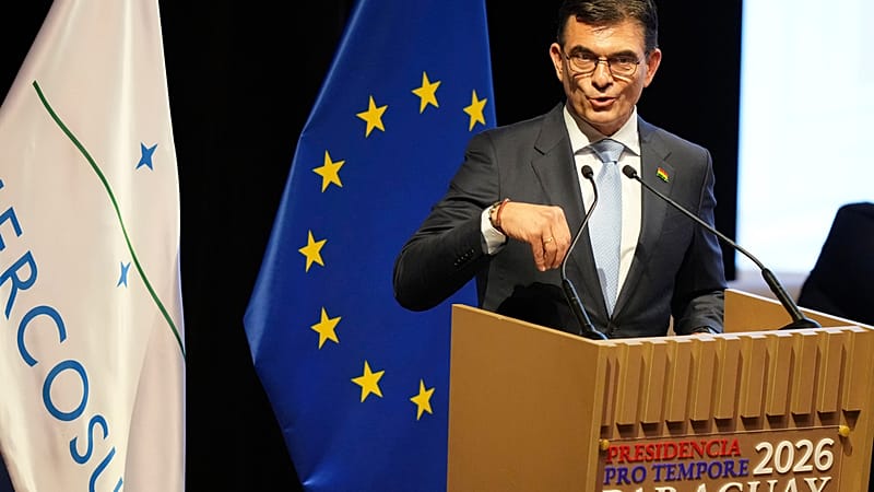 مطالبات بتصنيف الحرس الثوري إرهابيًا.. ضغط أمريكي على بوليفيا لقطع العلاقات مع إيران 