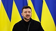 Le président ukrainien Volodymyr Zelensky s'exprime lors d'une conférence de presse à Vilnius, en Lituanie, le dimanche 25 janvier 2026.