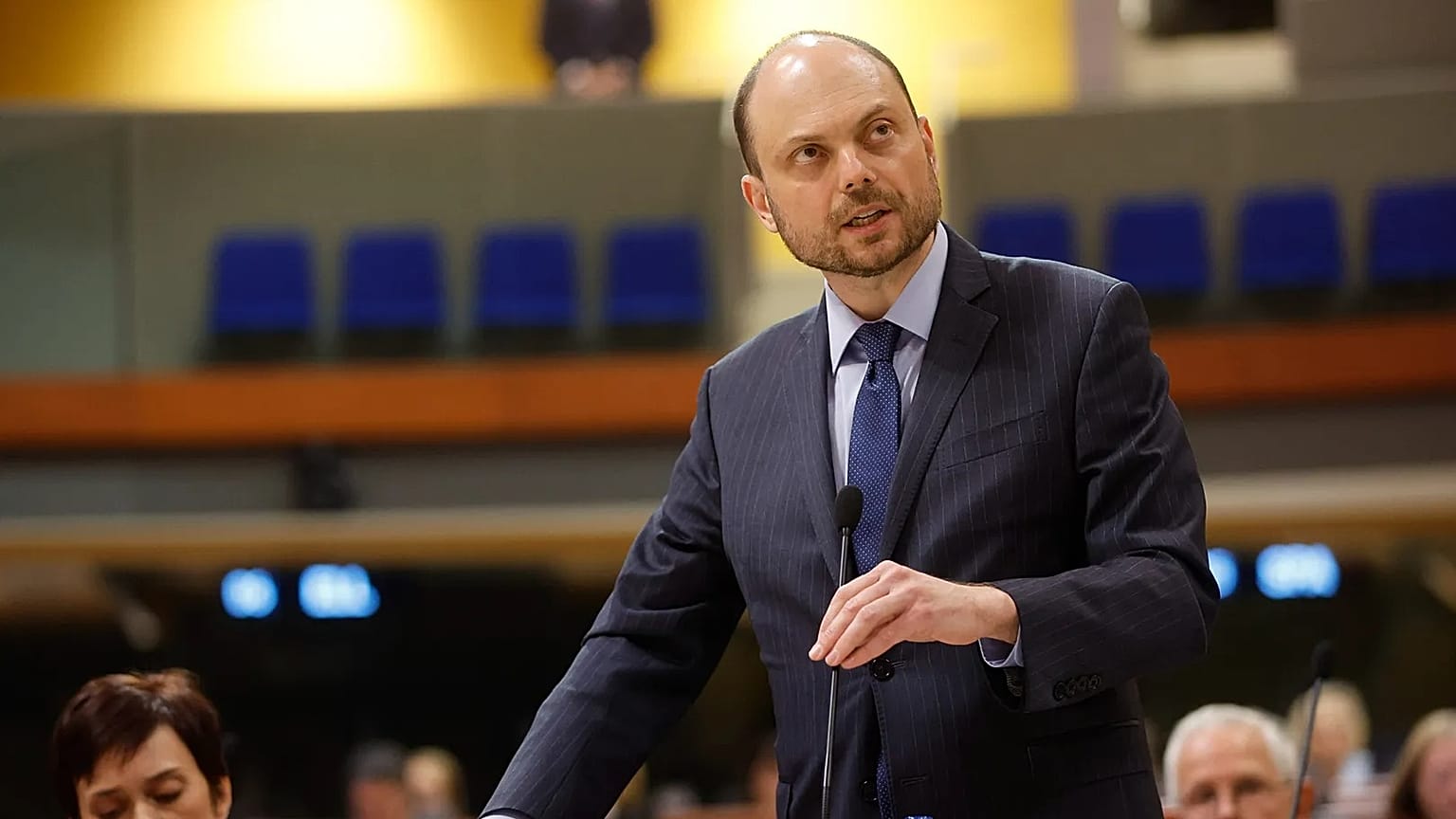 ARCHIV: Vladimir Kara-Murza vor der Verleihung des Vaclav-Havel-Preises für Menschenrechte in der Parlamentarischen Versammlung des Europarates, Straßburg, 30. September 2024.