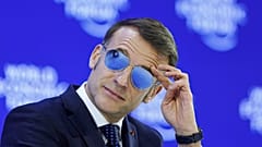  O Presidente francês Emmanuel Macron na reunião anual do Fórum Económico Mundial em Davos, Suíça, na terça-feira, 20 de janeiro de 2026.