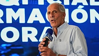 Nasry Asfura da una rueda de prensa en Tegucigalpa, Honduras, el lunes 1 de diciembre de 2025