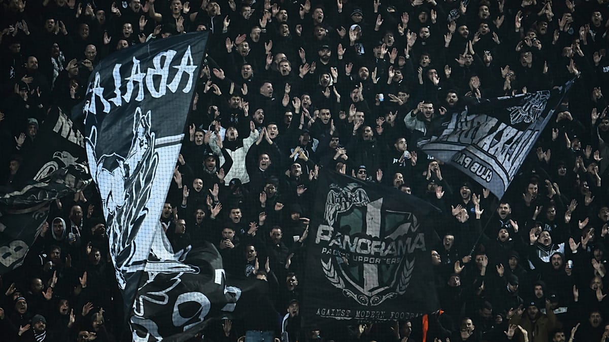 Yedi Taraftarın Öldüğü Trajik Kaza: PAOK Minibüsün Romanya'da Yenilendi