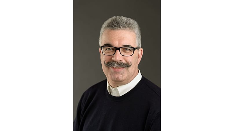 Kurt Bartels von der Bundesvereinigung der Fahrlehrerverbände kritisiert den fehlenden Dialog.